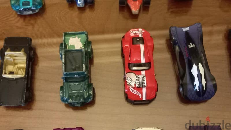 35 matchbox cars each one for 2 dollars 3