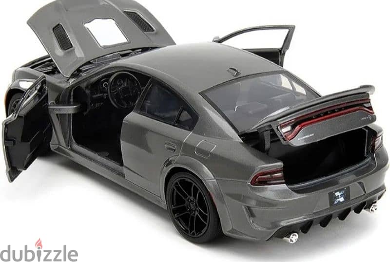 Dodge Charger SRT Hellcat (Fast X) diecast car model 1:24. 4