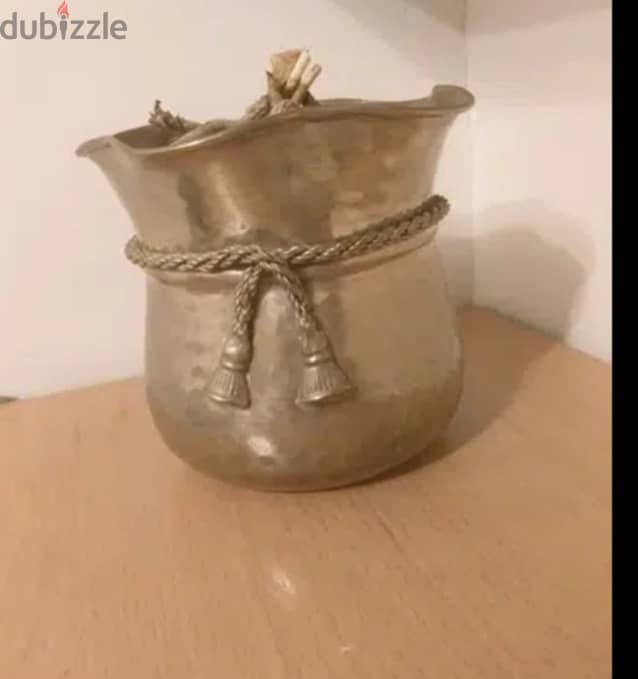 Vintage plant/flower Pot 0