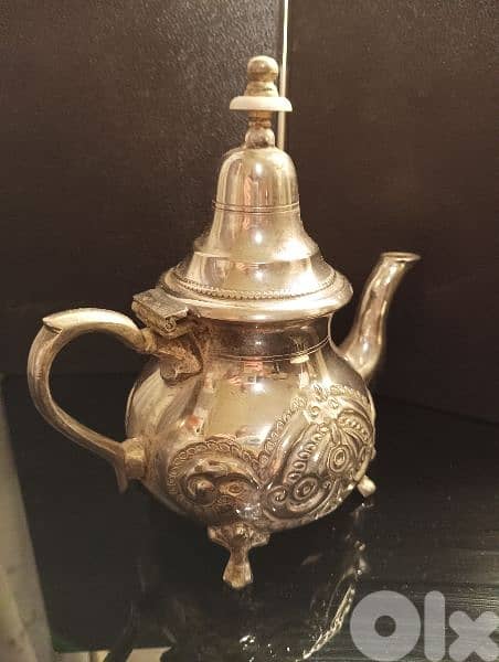 إبريق أنتيك نادر مغربي مولاي حسن ١٩٧٠ مطلي بالفضة 1
