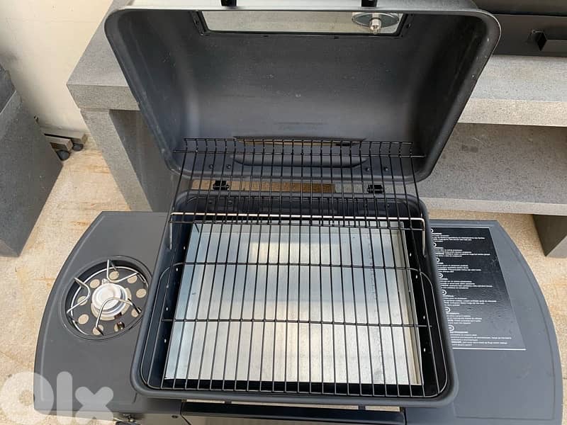 charcoal barbecue grill with side burner 3