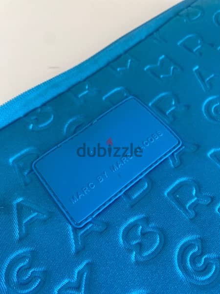 AUTHENTIC MARC JACOBS LAPTOP CASE 1