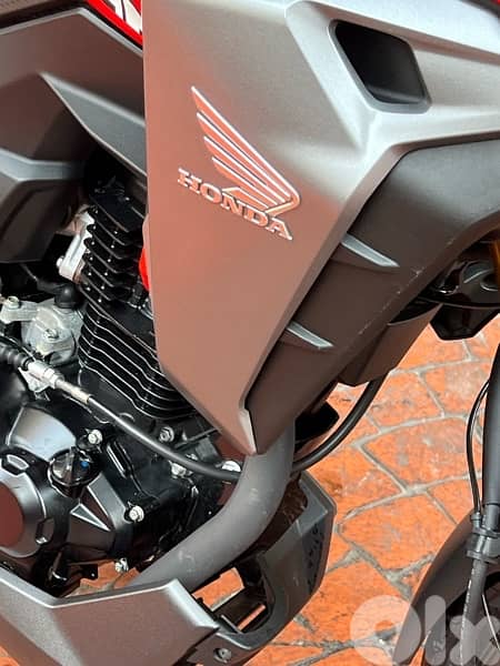 Honda CB 200 X okm 1