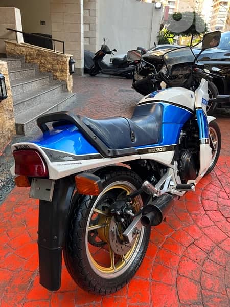 suzuki GSX-EF 550 old school 1987 7