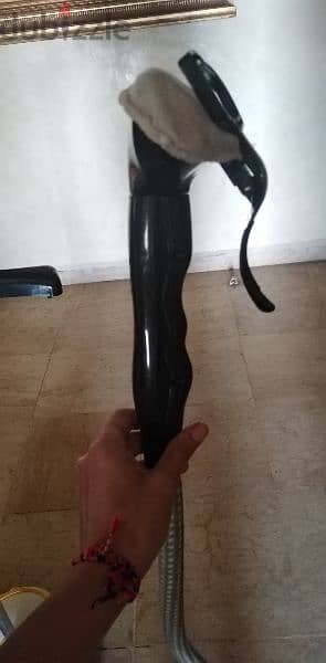 Ironing machine for shop clothing 1