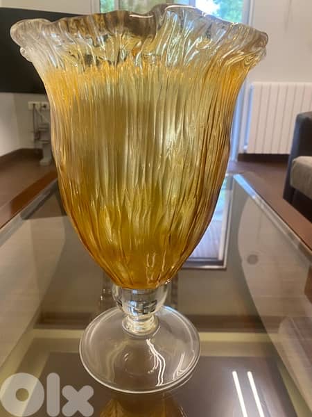 vase glass gold color 4