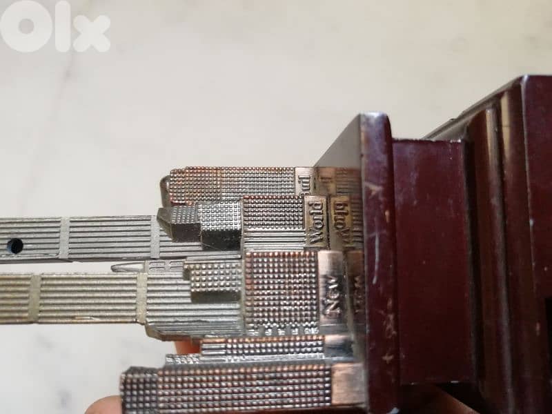 قداحة برجي التجارة العالمية antique 5