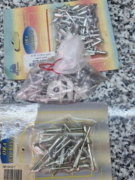new never used baught from France  for 42 eur 1