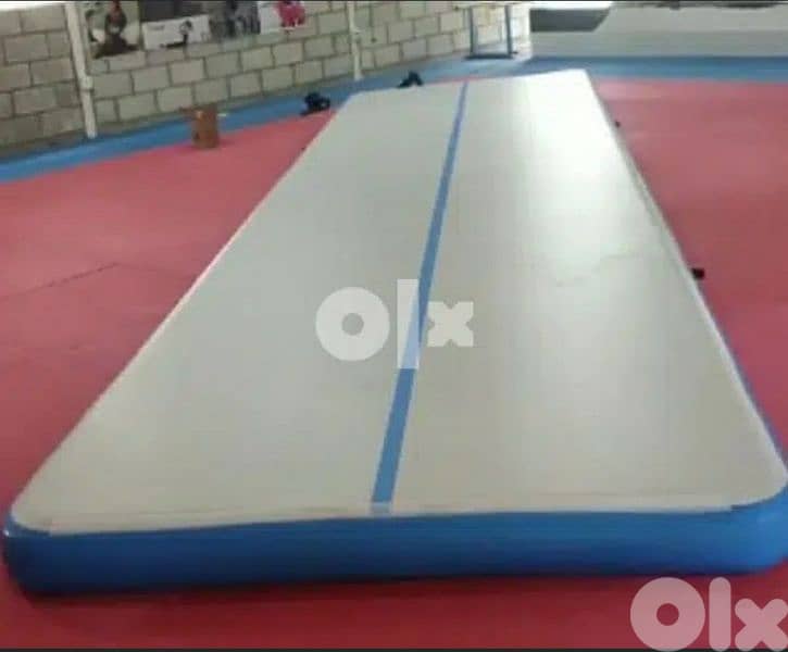 Airtrack 8 m x 2m x 20cm 0