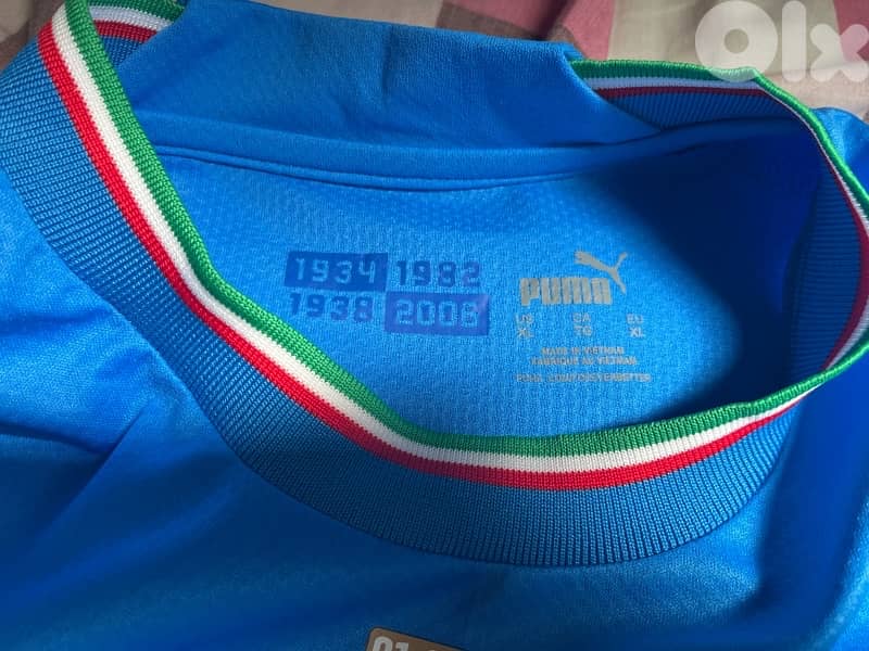 italia finalissima  barella super copa puma jersey 2022 with argentina 2