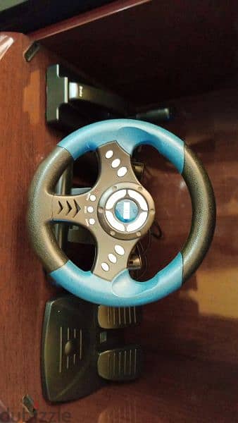 steering wheel 1