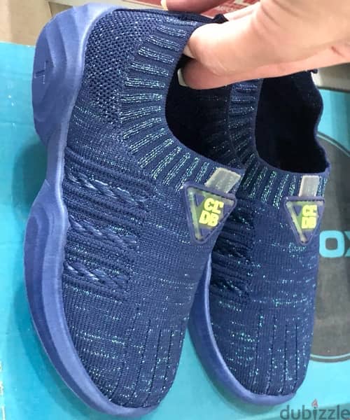 shoes for kids boy or girl; size 26, navy color for school 4