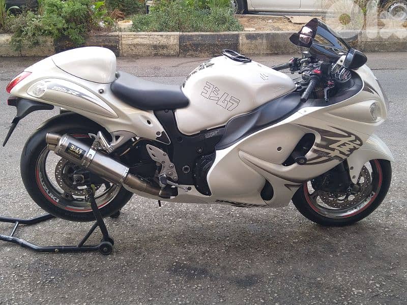 suzuki gsx1300r hayabusa 1300cc model 2010  29500klm 18