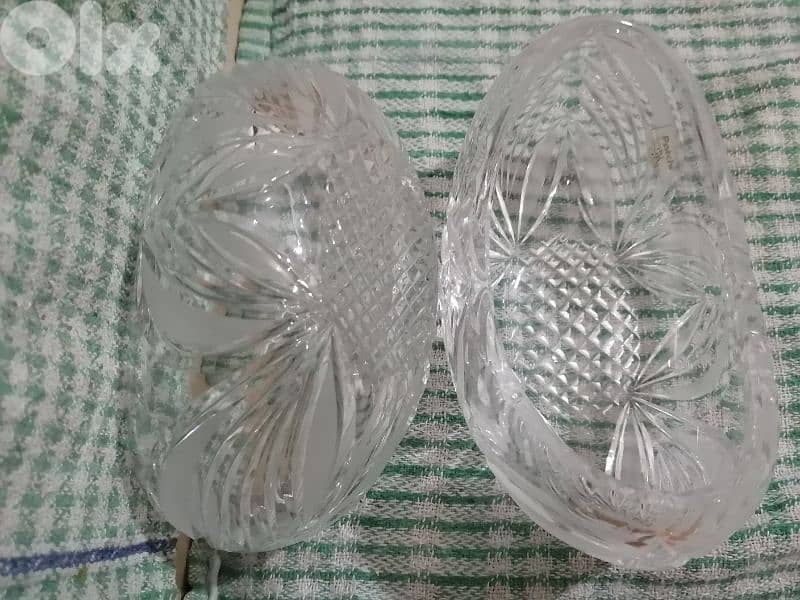 oval crystal clear plates 3