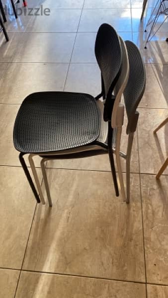 كراسي مطعم مفروشات مكتبيه كراسي العاب طاولات سفره 9