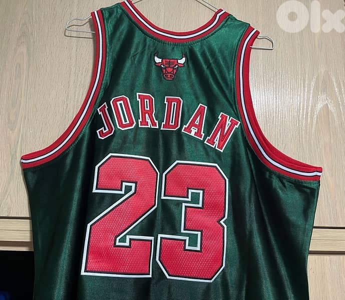 Chicago bulls jordan 23  vintage special green edition jersey 1997/98 2
