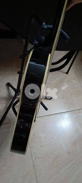 غيتار الكترو كلاسيك مميز 1