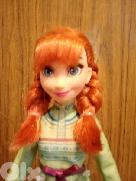 Princess ANNA FROZEN 2 Disney dressed As new doll=20$ 3