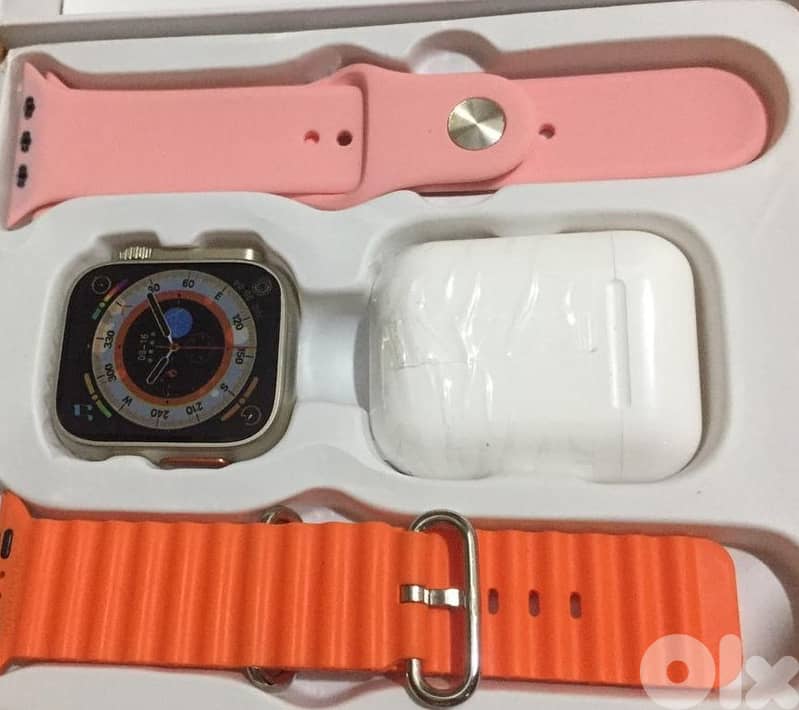 smart watch i 8 ultra BIG 2.0 + earphones 3