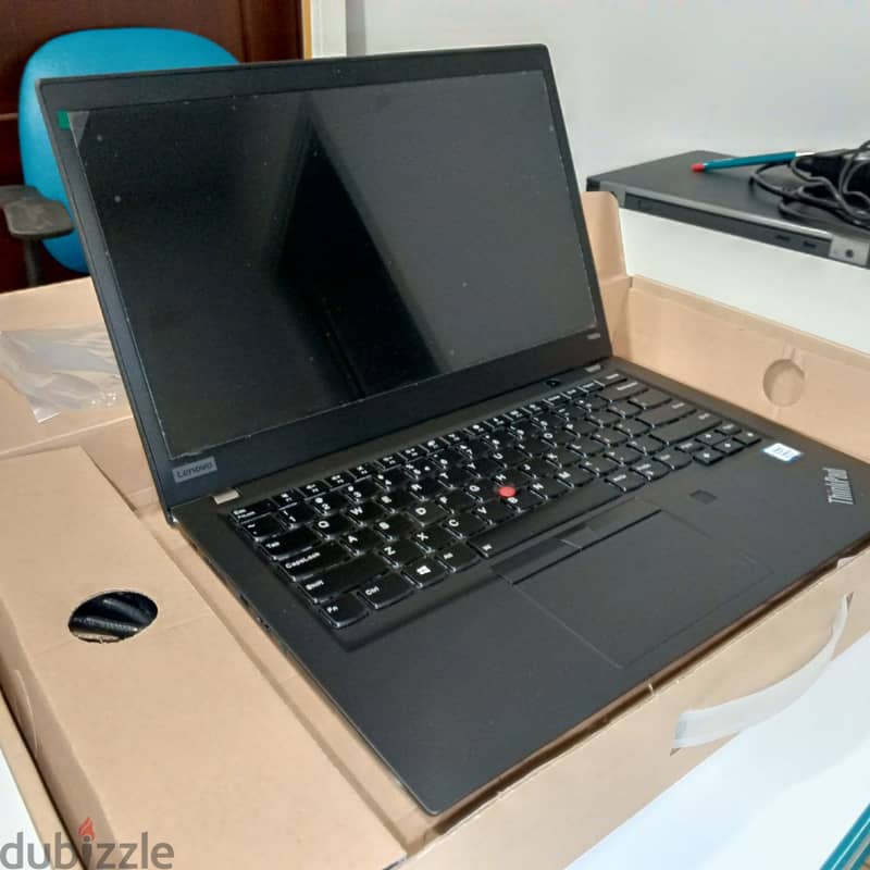 لابتوب جديد Boxed Refurbished t490s thinkpad lenovo 14'' 8gb 256gbnvme 7