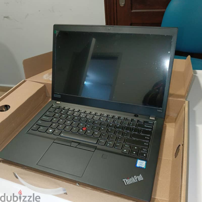 لابتوب جديد Boxed Refurbished t490s thinkpad lenovo 14'' 8gb 256gbnvme 8