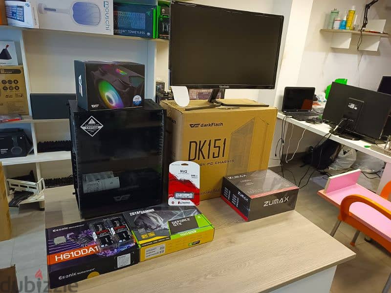 Start your gaming experience with this Brand new Gaming PC + Monitor 1