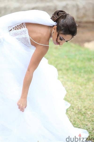 STUNING WEDDING DRESS 3