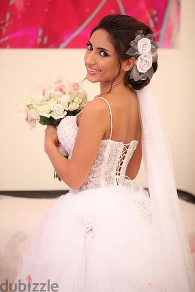 STUNING WEDDING DRESS 7
