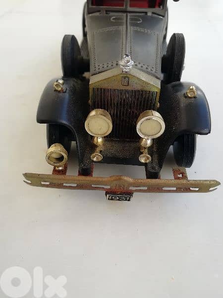 antique radio car 1