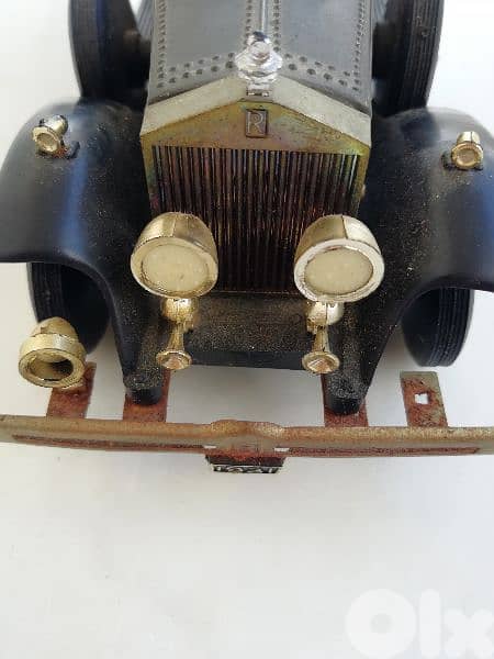antique radio car 2