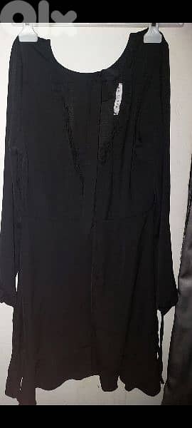 للبيع فستان نسائي ماركة 1