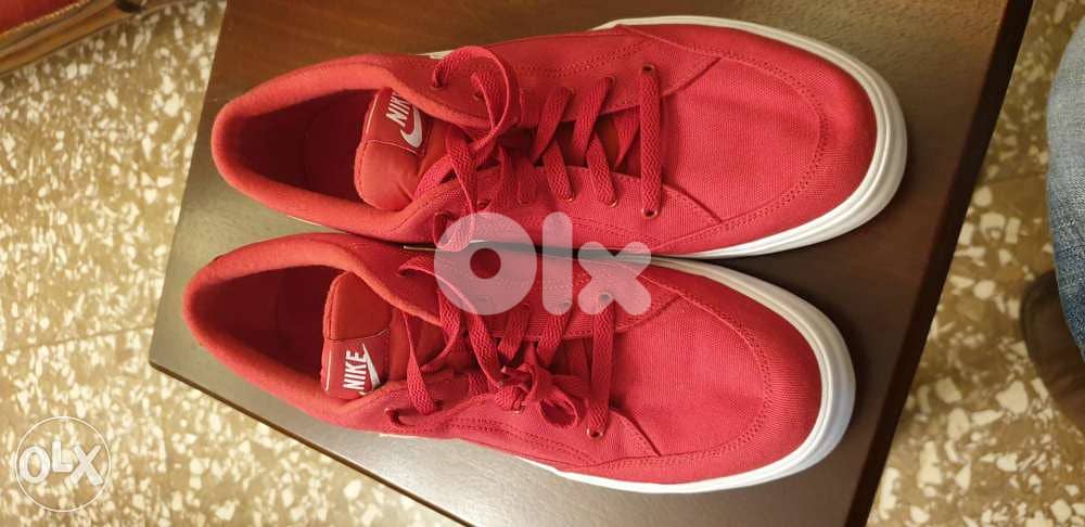 Nike red shoes 5