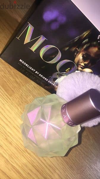 Ariana Grande Moonlight Perfume 4