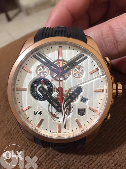 V4 Tag Heuer 2