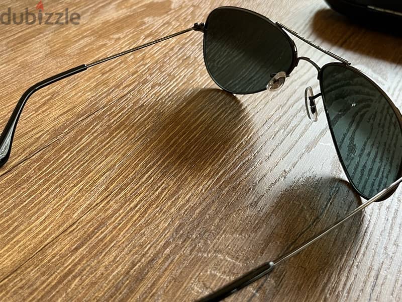 Ray Ban glasses with original box and cleaning cloth 1