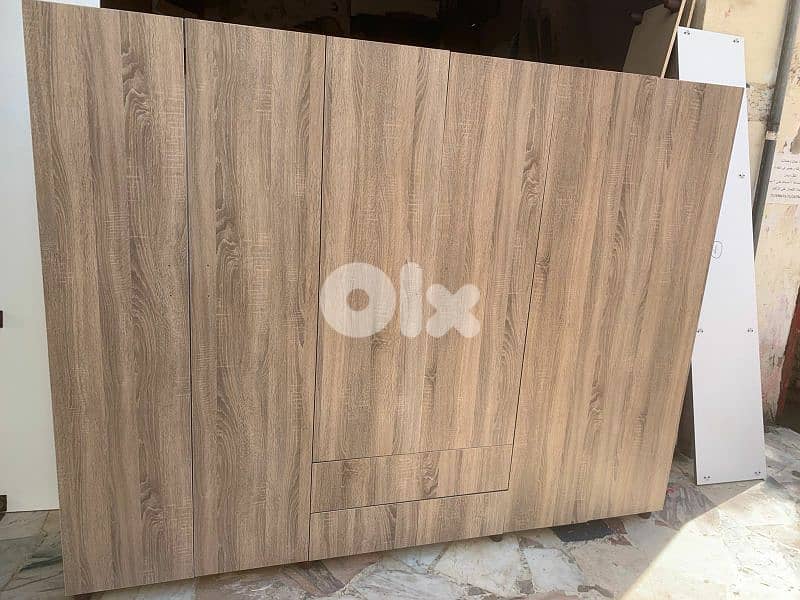 خزانة ست درف 240 سم 0