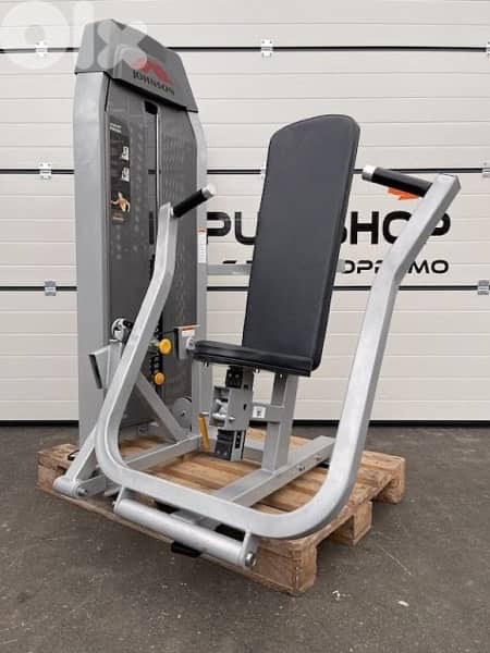 JOHNSON Inclined chest press weight training machine 0