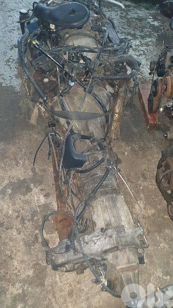 Jeep Grand cherokee 1995 v8 5.2L all parts available 2