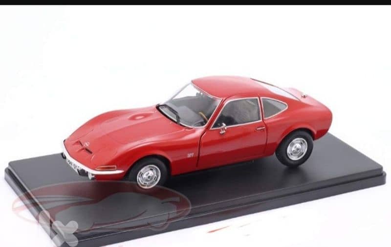 Opel GT 1900 (1968) diecast car model 1:24. 0