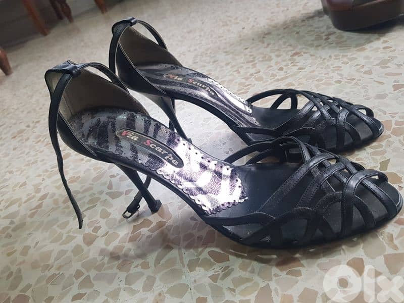 via scarpa shows size 40 1