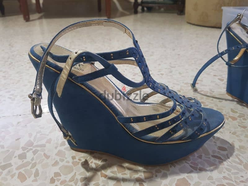Blue shoes size 41 1