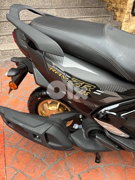 yamaha Ray zr Street rally Hybrid 125 cc 8