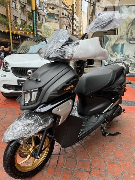 yamaha Ray zr Street rally Hybrid 125 cc 10