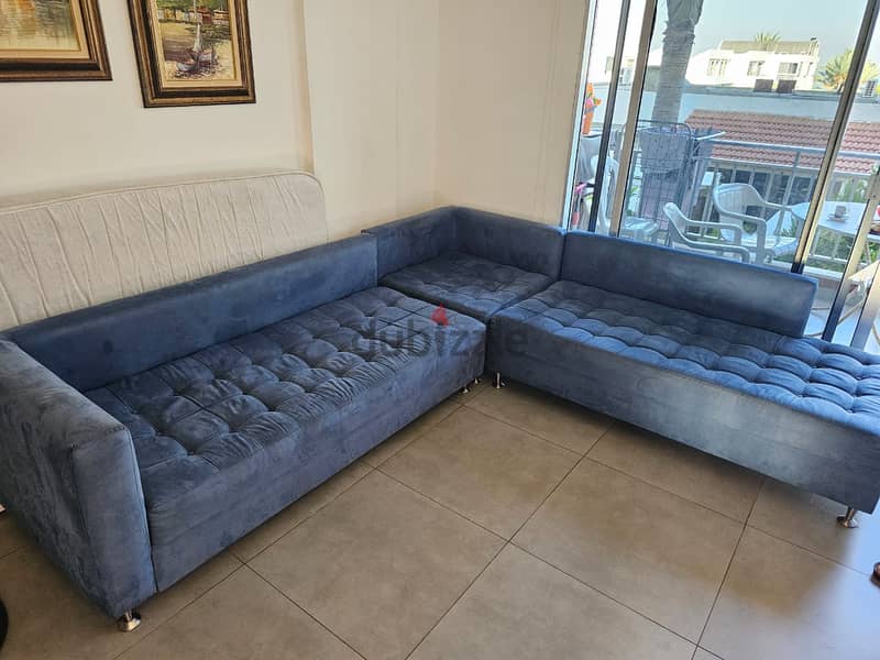 CORNER 5 SEATS + BENCH 0