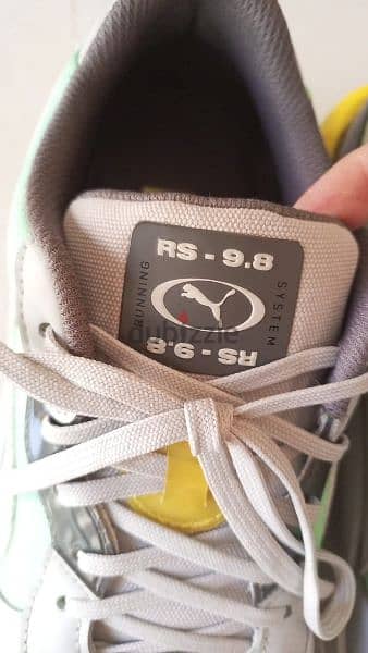 جاكيت ماسيمو دوتي دبل اكس ال لون عسلي حذاءين زارا مقاس ٤٤ وواحد رياضي 13