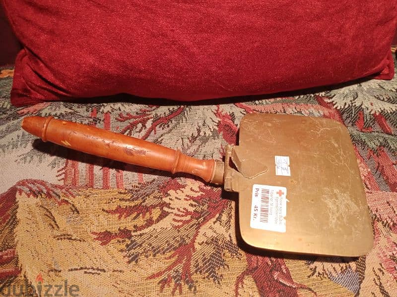 منافض أوروبية نحاس اصفر 0