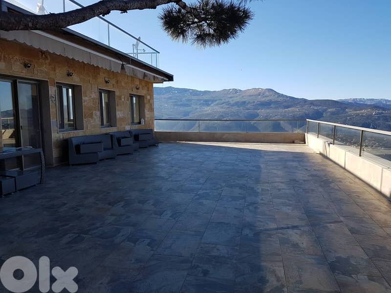 Lux 1150m2 family residence (villa)in the beautiful area Dhour Chweir 1
