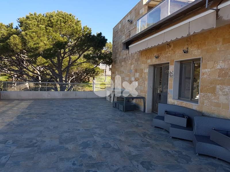 Lux 1150m2 family residence (villa)in the beautiful area Dhour Chweir 2