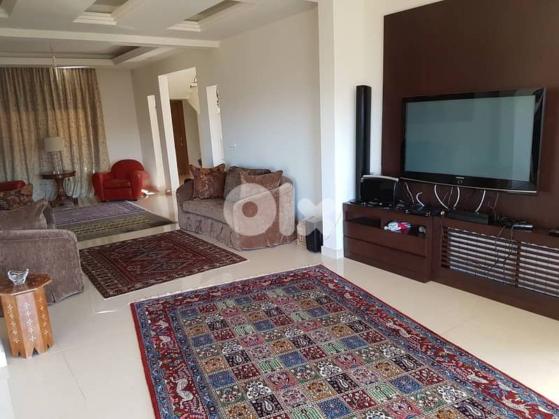 Lux 1150m2 family residence (villa)in the beautiful area Dhour Chweir 10