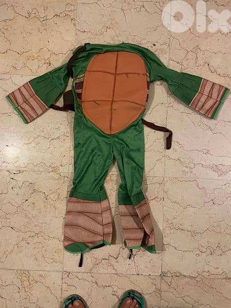 Halloween Costumes 4